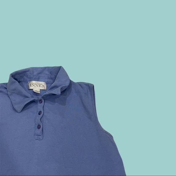 2/8$ (combine any 8$ tank tops for 2/8$) Sleeveless top - Picture 1 of 3